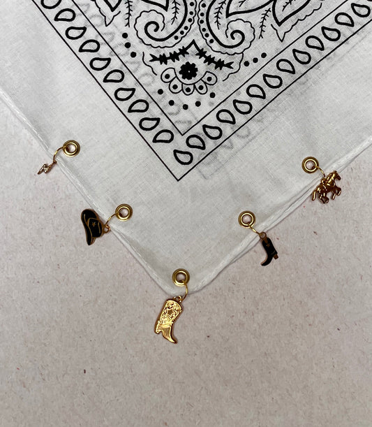 Bandana à Charm's – Édition blanc
